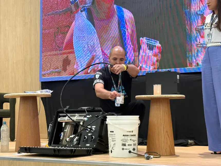 20251112231347-GC00072442-F00273601